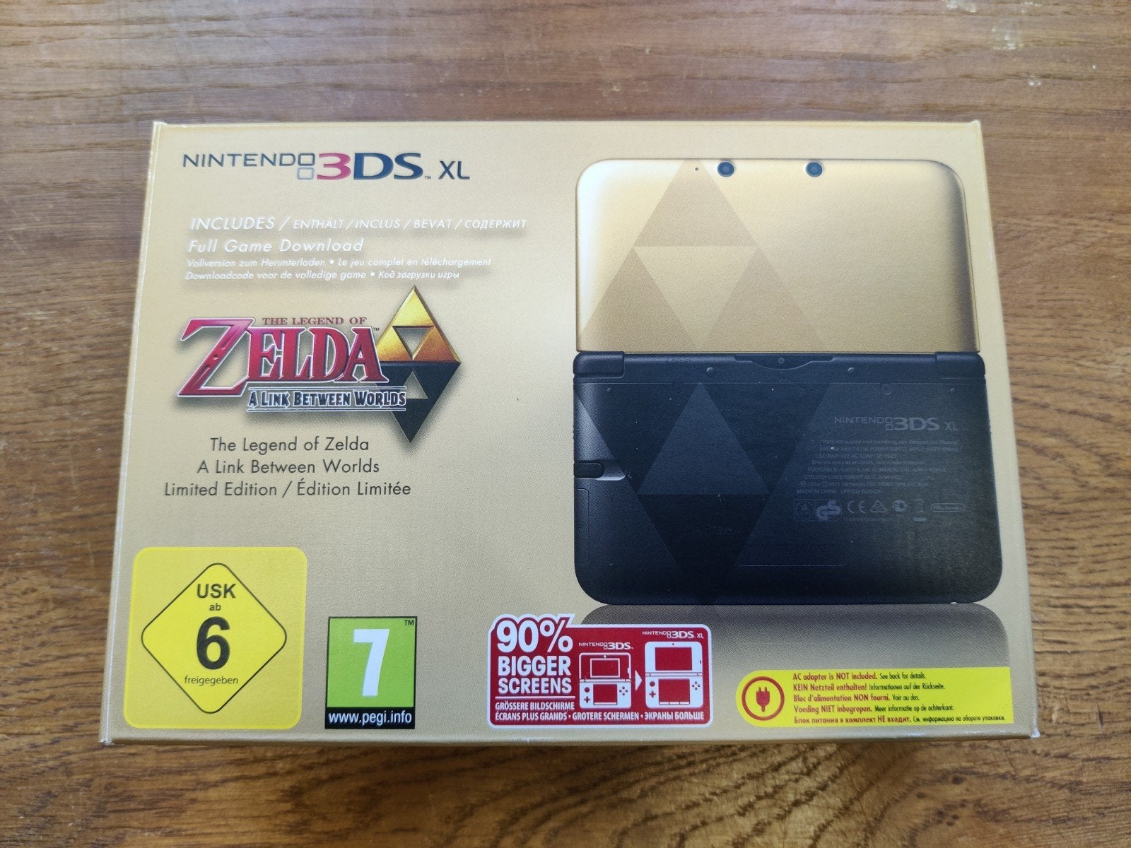 Nintendo 3DS XL The Legend of Zelda: A Link Between Worlds, Spelcomputers en Games, Ophalen of Verzenden, Gebruikt, Overige kleuren