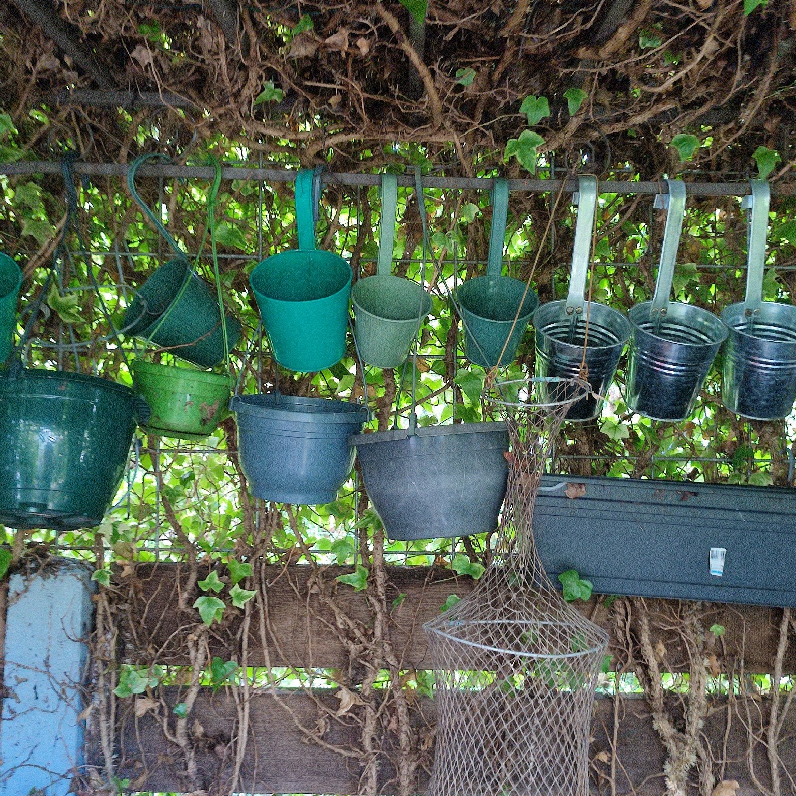 Diverse Hanging Baskets: Riet, Kunststof & Metaal, Ophalen of Verzenden