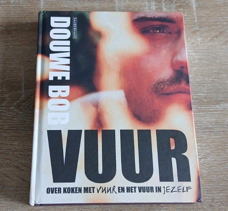 Douwe Bob Vuur Kookboek Over koken met vuur, Boeken, Nieuw, Hoofdgerechten, Ophalen of Verzenden, Douwe Bob