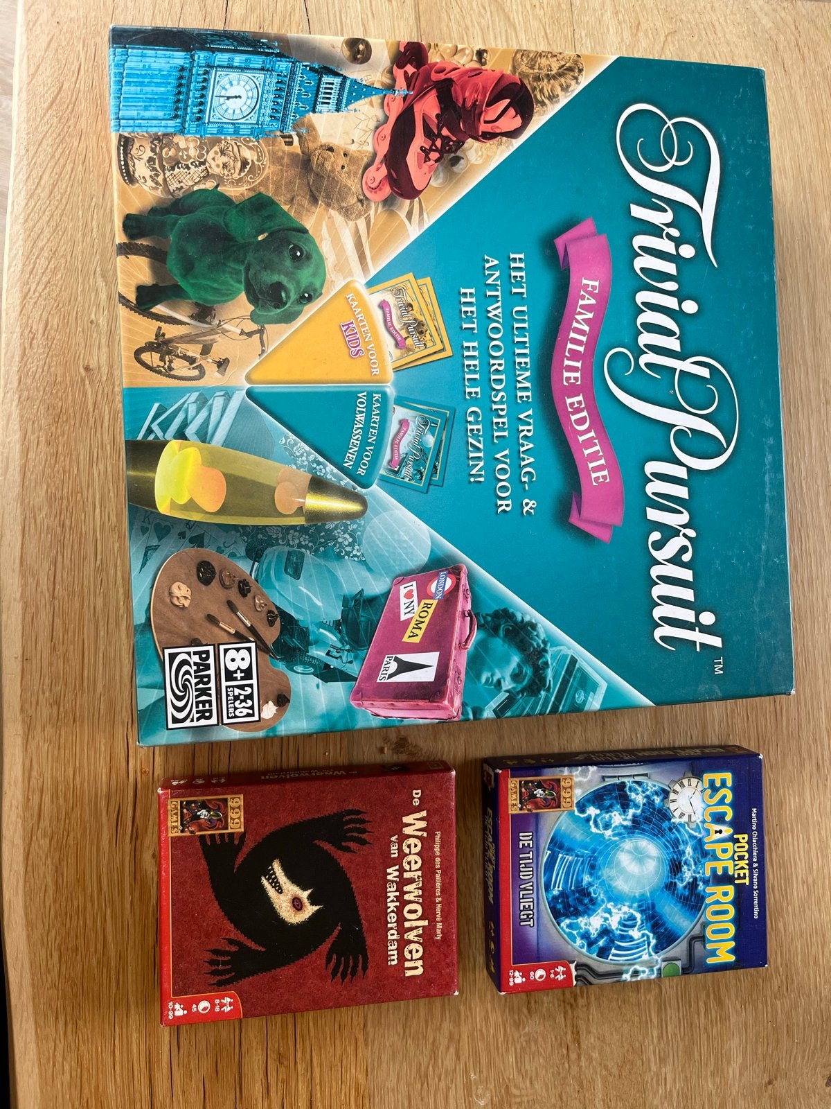Bordspellen: Trivial Pursuit Familie, Weerwolven, Escape Roo, Hobby en Vrije tijd, Een of twee spelers, Ophalen of Verzenden, Gebruikt