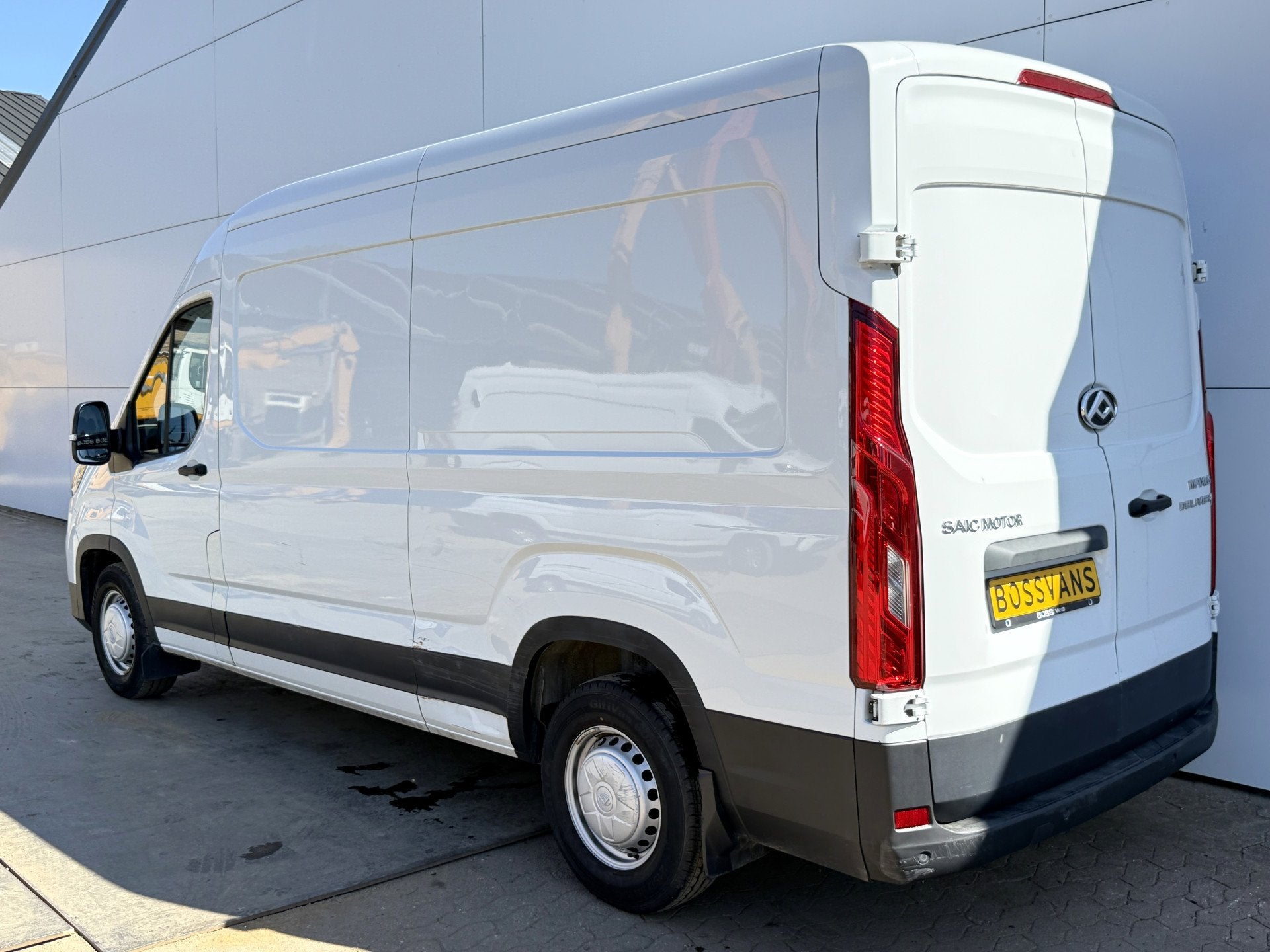 Maxus Deliver 9 2.0 CiT 150PK L3H2 SCHADE Airco Cruise Contr, Auto's, Bestelauto's, 1998 cc, Gebruikt, Zwart, 4 cilinders