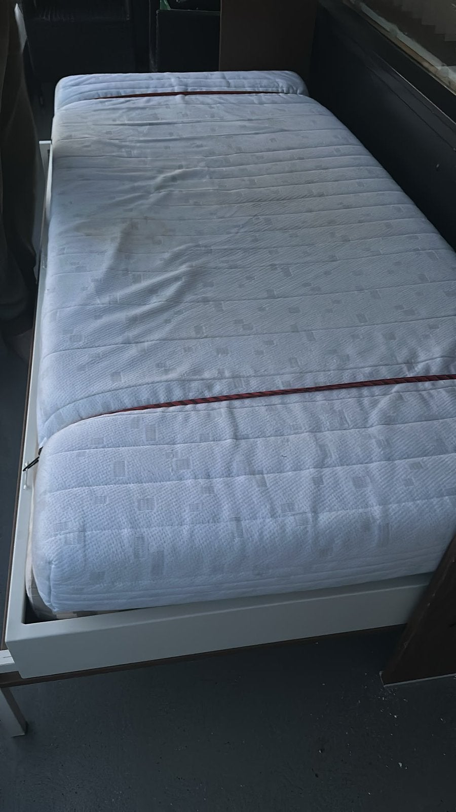 Inklapbaar bed, Ophalen of Verzenden, Zo goed als nieuw, Eenpersoons