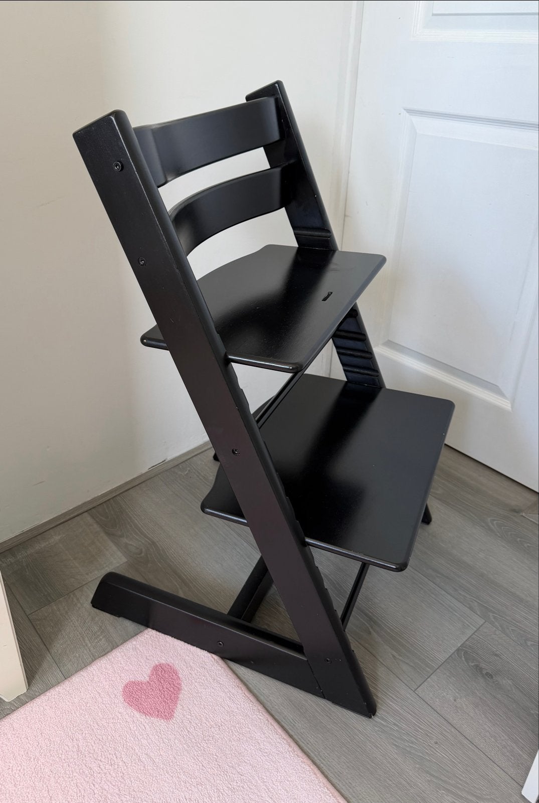 Stokke Tripp Trapp meegroeistoel - Zwart, Kinderen en Baby's, Ophalen, Gebruikt, Meegroeistoel, Aanschuifbaar
