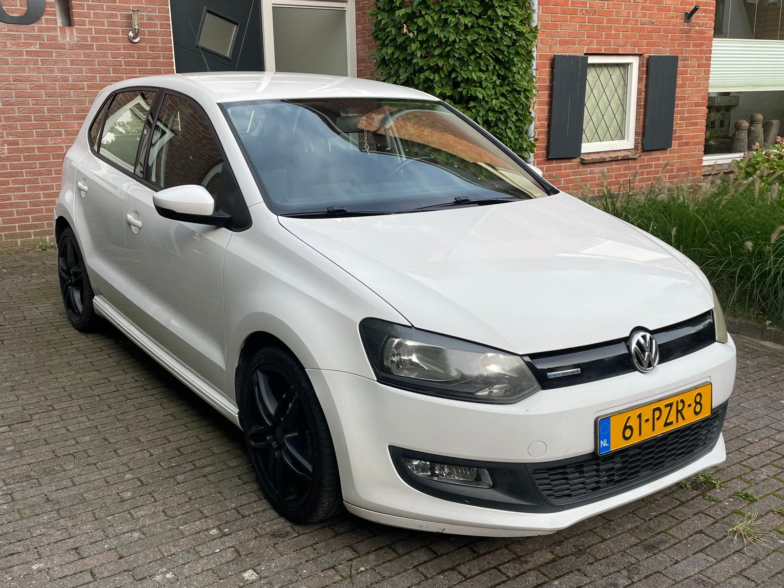 VW Polo 1.2 TDI 5-deurs – Nieuwe APK OKT ’27 - Trekhaak, Auto's, Volkswagen, Voorwielaandrijving, Euro 5, Zwart, 1199 cc