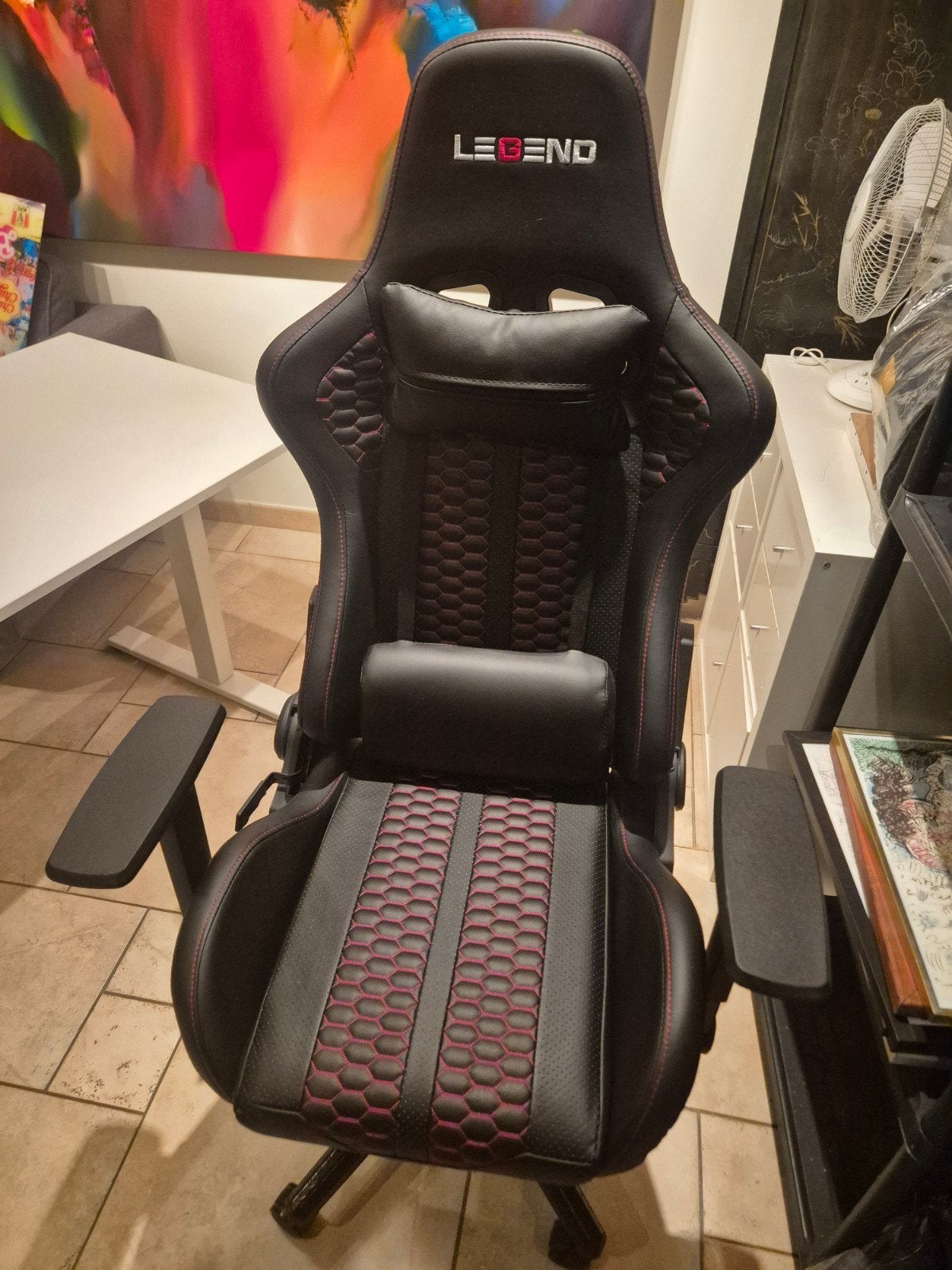 JYSK LEGEND NIBE gamestoel zwart/rood, zo goed als nieuw, Ophalen, Zo goed als nieuw, Zwart