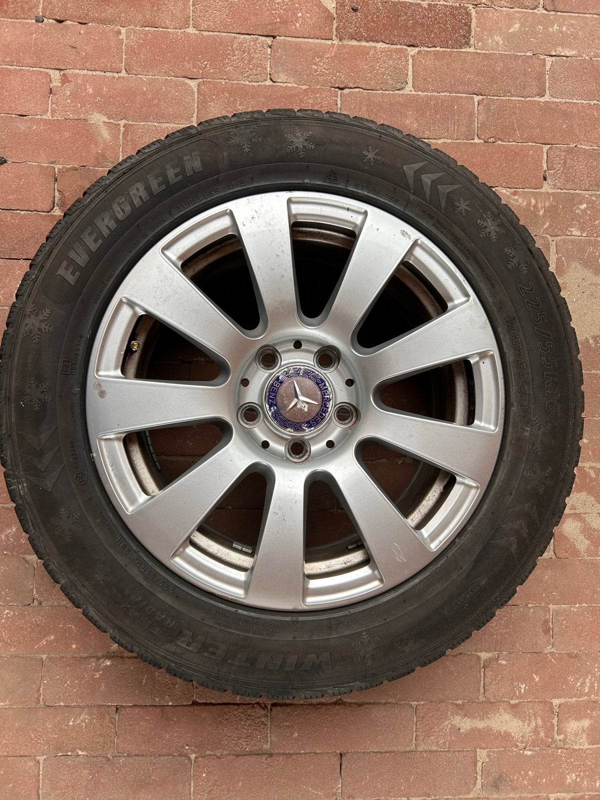Mercedes-Benz Winterbanden met Velgen 225/55R16, Ophalen