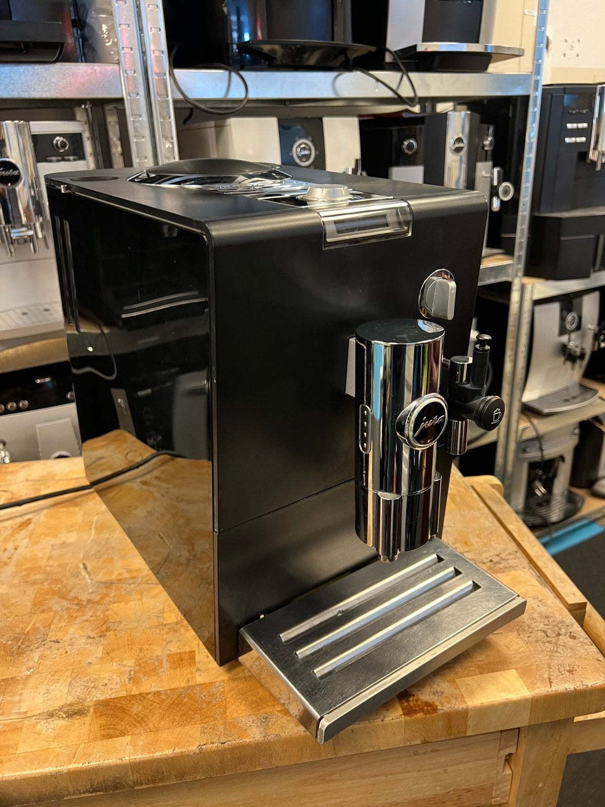 Jura ena 5, Witgoed en Apparatuur, Koffiezetapparaten, Info@jura.com, Kaffeeweltstrasse 10 Postcode: 4626 Niederbuchsiten, 10 kopjes of meer