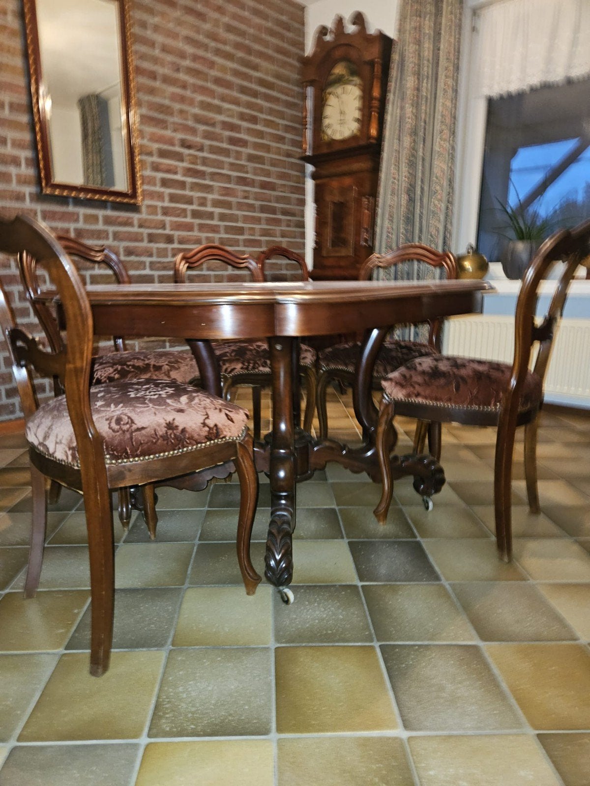 Antieke eettafel met 6 stoelen - Rood gestoffeerd, Ophalen of Verzenden