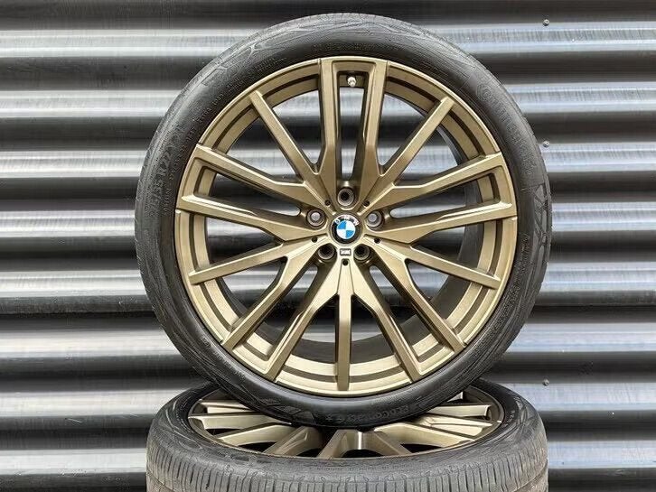 Foto 2 van 22” Orig Bmw Styl 742M G05 X5 X6 G06 velgen banden