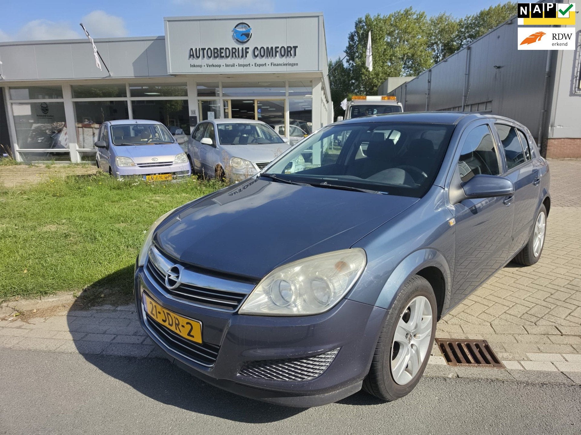 Opel Astra 1.6 Edition •AUTOMAAT•, Auto's, Stof, Gebruikt, Zwart, 4 cilinders