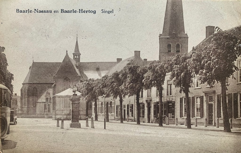 Baarle Nassau- Hertog, Singel, Kerk, Kiosk en Dorpspomp, Verzenden, 1920 tot 1940, Gelopen, Noord-Brabant