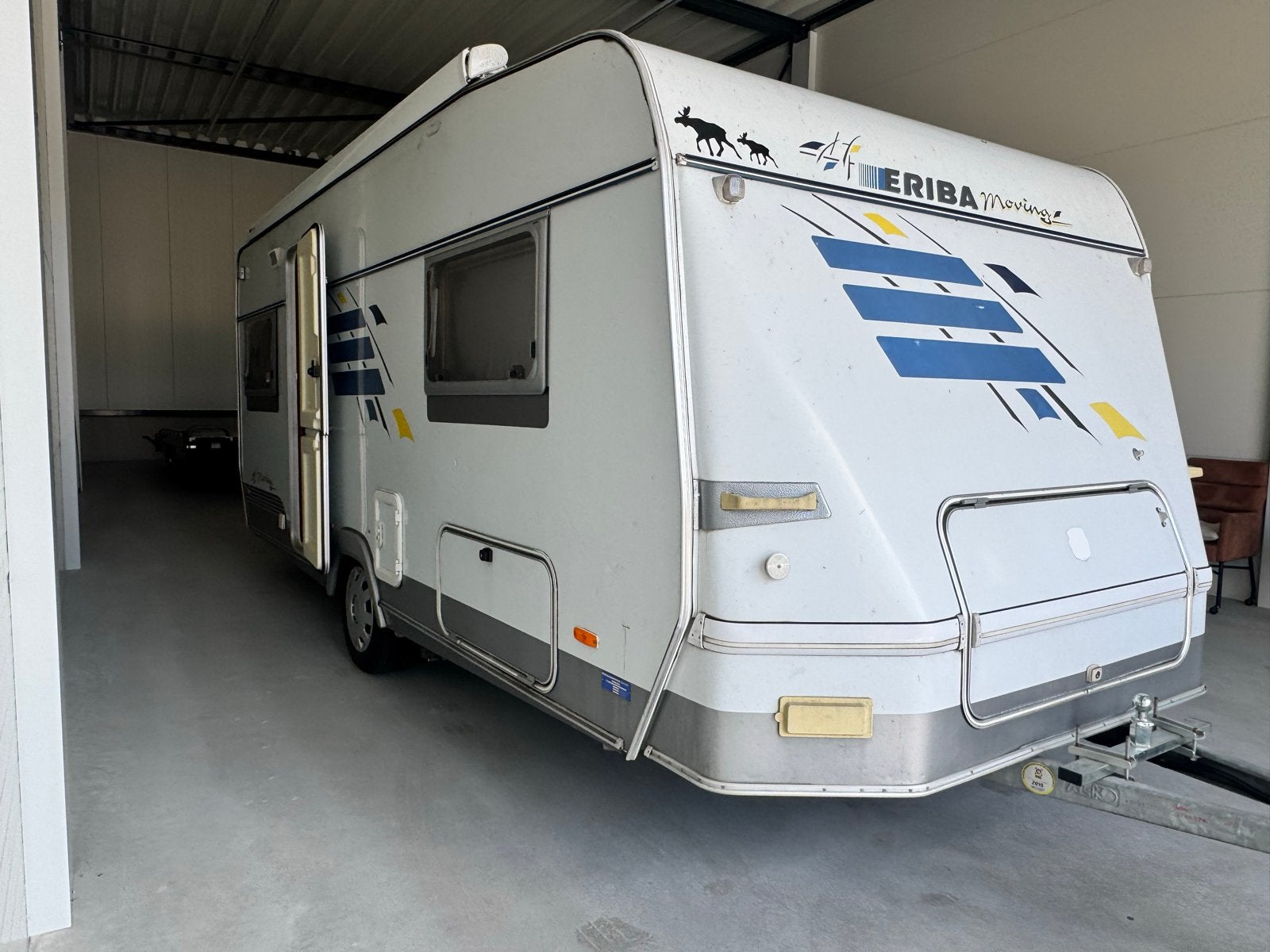 Eriba Moving 530 Van 1996 met complete uitrusting, Caravans en Kamperen, Caravans, Rondzit, Koelkast, Particulier, Eriba