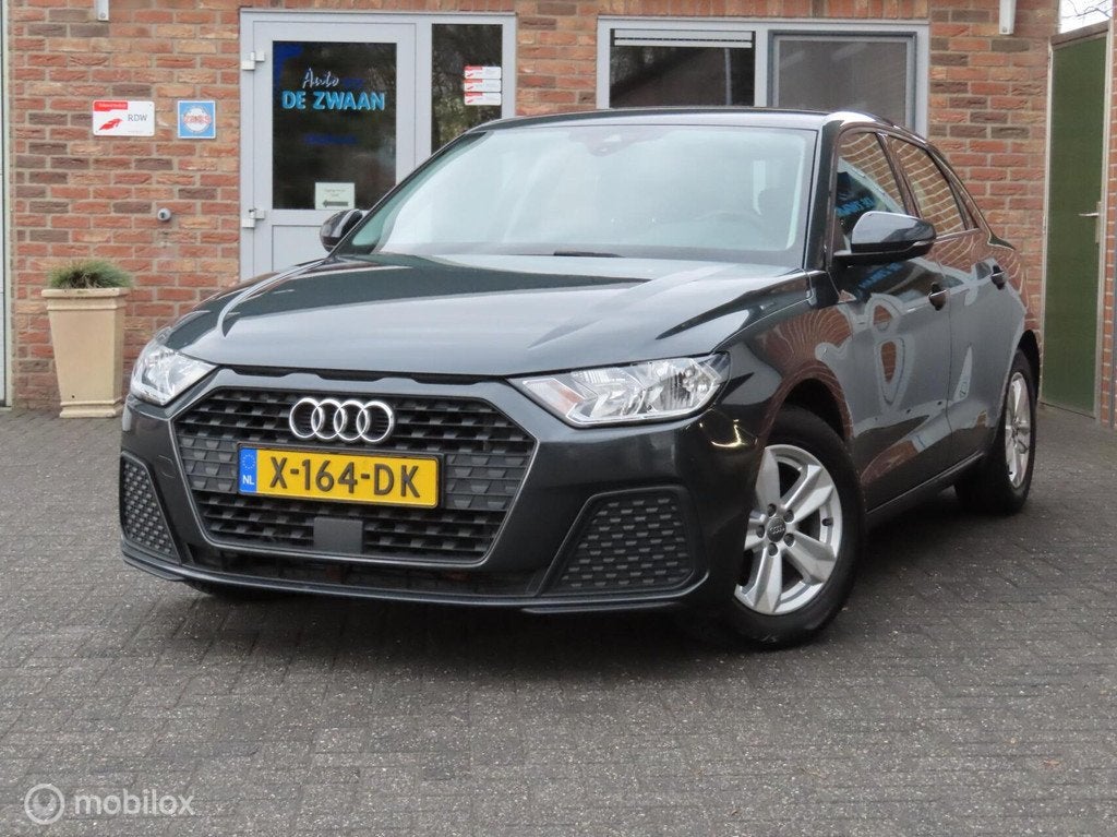 Audi A1 Sportback 25 TFSI Pro Line|Virtueel Cockpit|Parkeers, Auto's, Audi, Voorwielaandrijving, Euro 6, 95 pk, Bedrijf