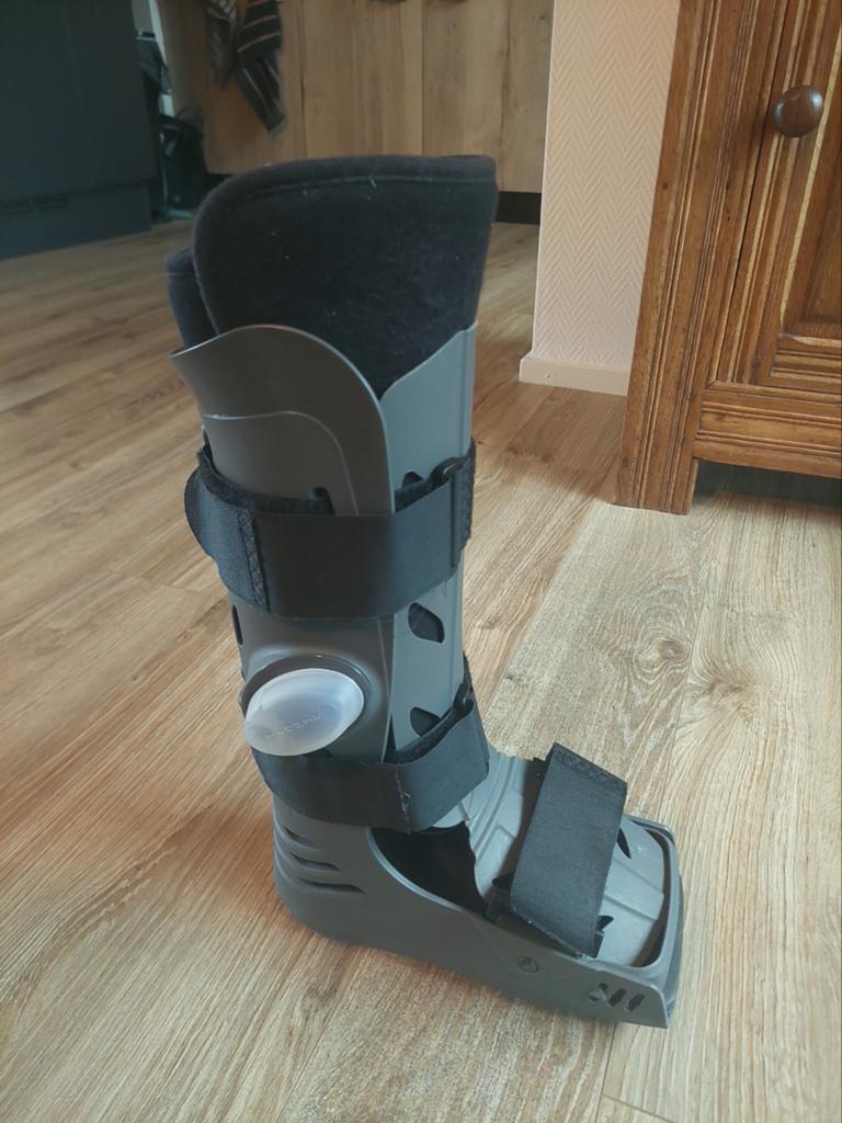BORT Air Walker lang loopbrace maat M, Ophalen of Verzenden