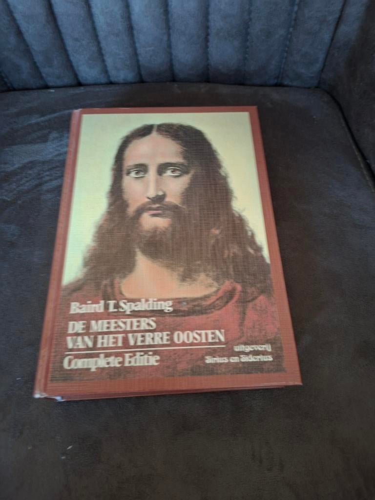 De Meesters van het Verre Oosten - Baird T. Spalding, Ophalen of Verzenden, Gelezen, Baird T. Spalding, Overige religies