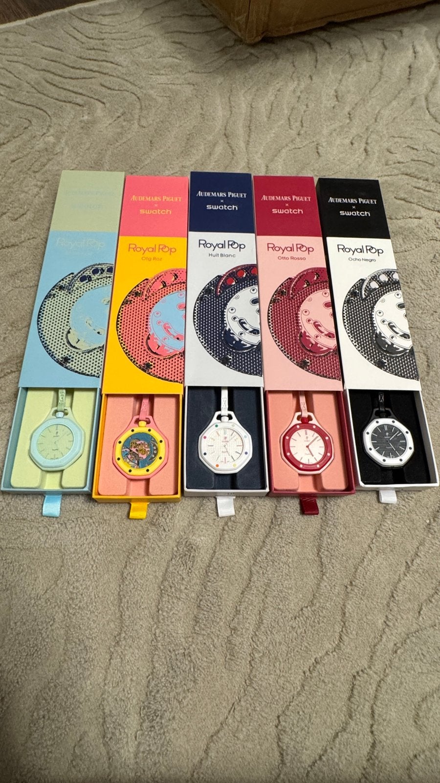 Royal pop swatch, Sieraden, Tassen en Uiterlijk, Horloges | Dames, Ophalen of Verzenden, Nieuw, Overige merken