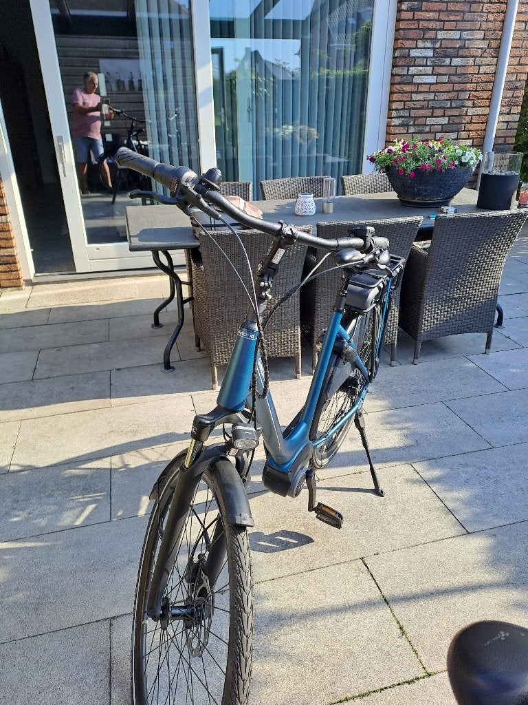 Te koop een hele mooie electrische fiets z.g.a.n, Versnellingen, 56 cm of meer, Zo goed als nieuw, Schijfrem