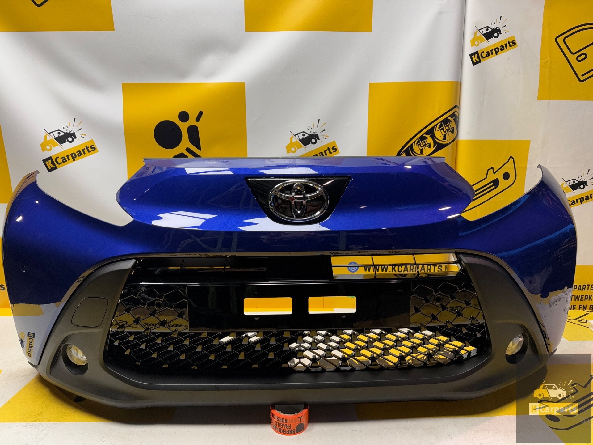 Toyota Aygo X Voorbumper origineel Compleet Nieuw! Met pdc