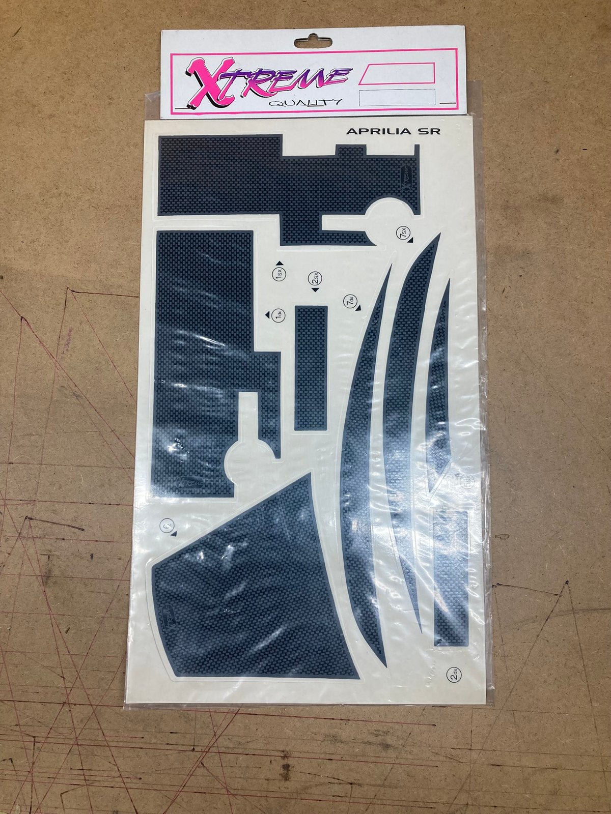 Nieuw (NOS) Stickerset CARBON tbv APRILLIA SR scooter, Ophalen of Verzenden, Nieuw