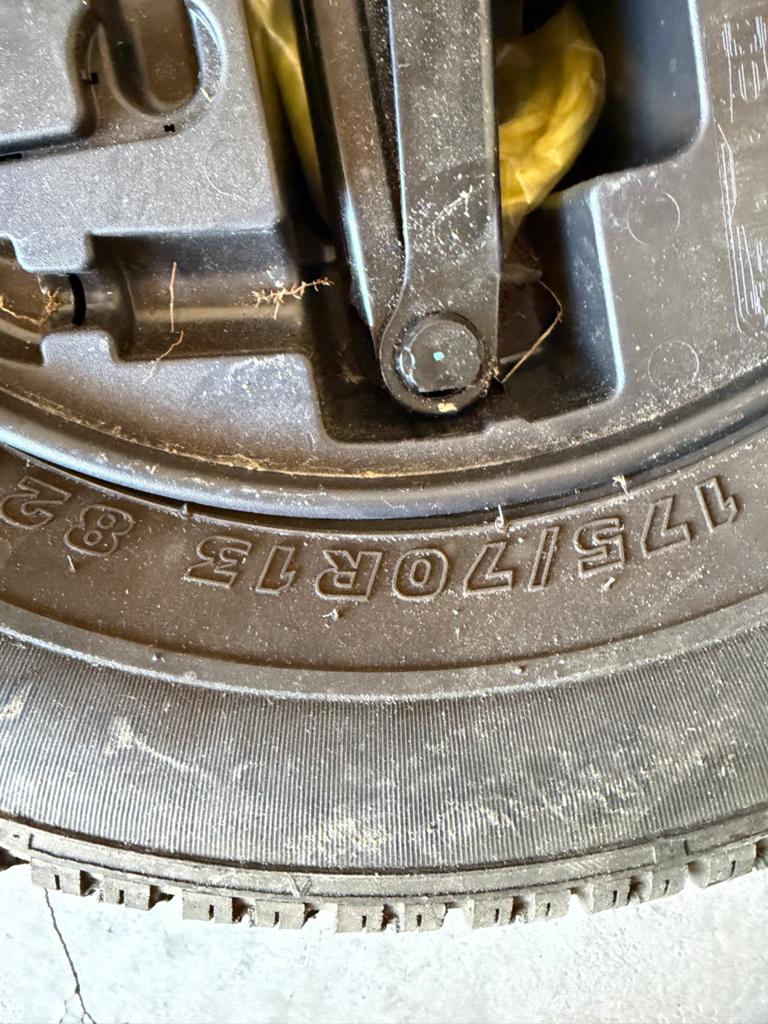 Autoband 175/70R13, Ophalen of Verzenden, Gebruikt