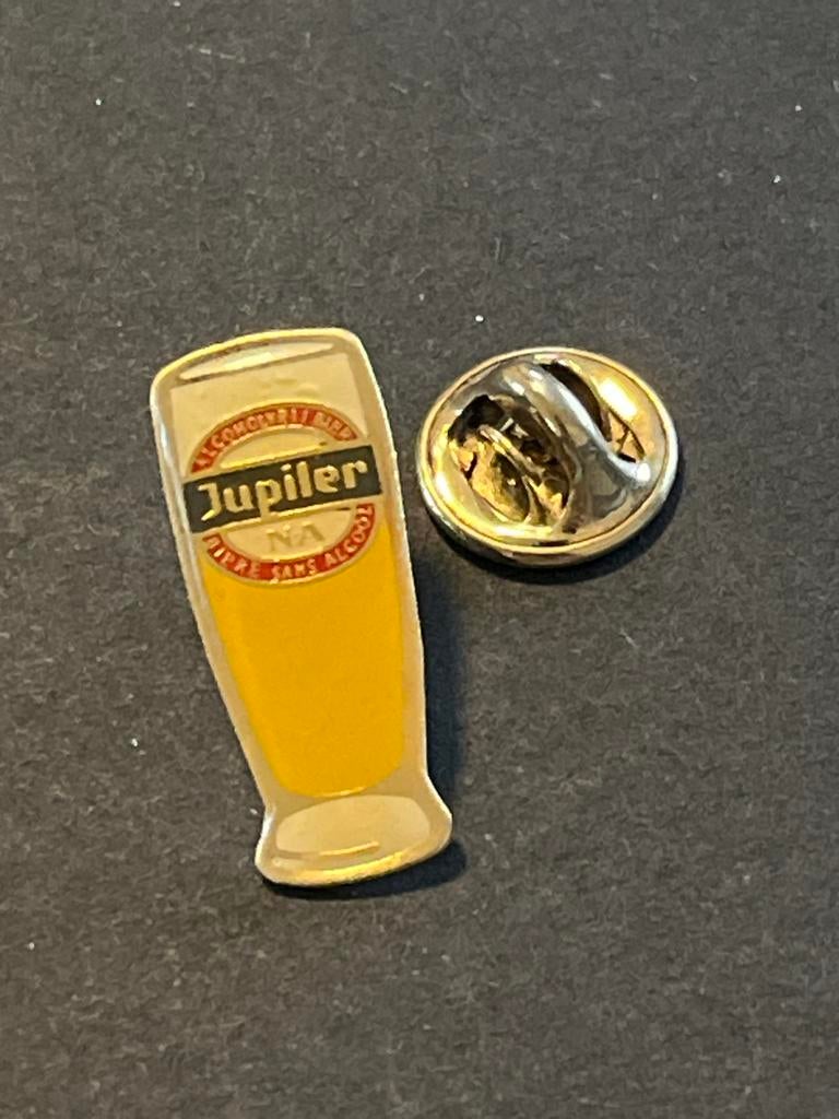 Jupiler NA bier pin - Alcoholvrij bier speldje, Ophalen of Verzenden, Zo goed als nieuw