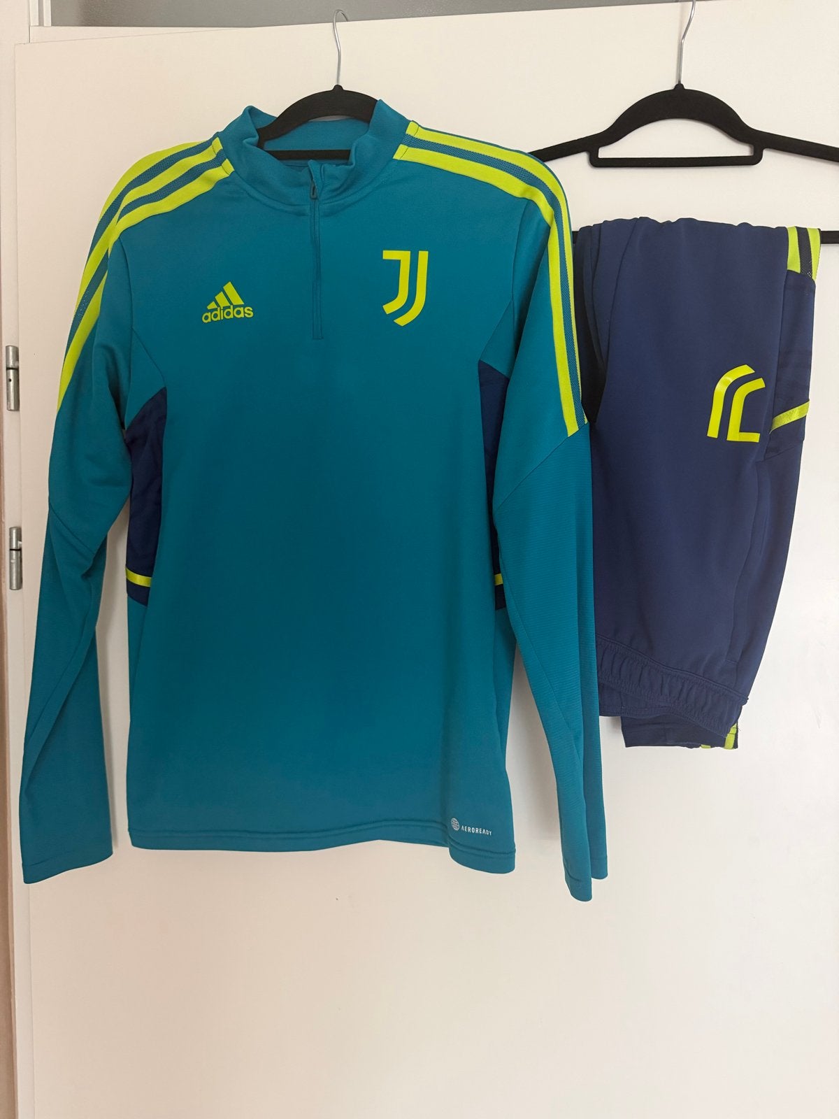 Juventus trainingspak origineel - Adidas, Ophalen, Meerkleurig, Overige maten, Zo goed als nieuw