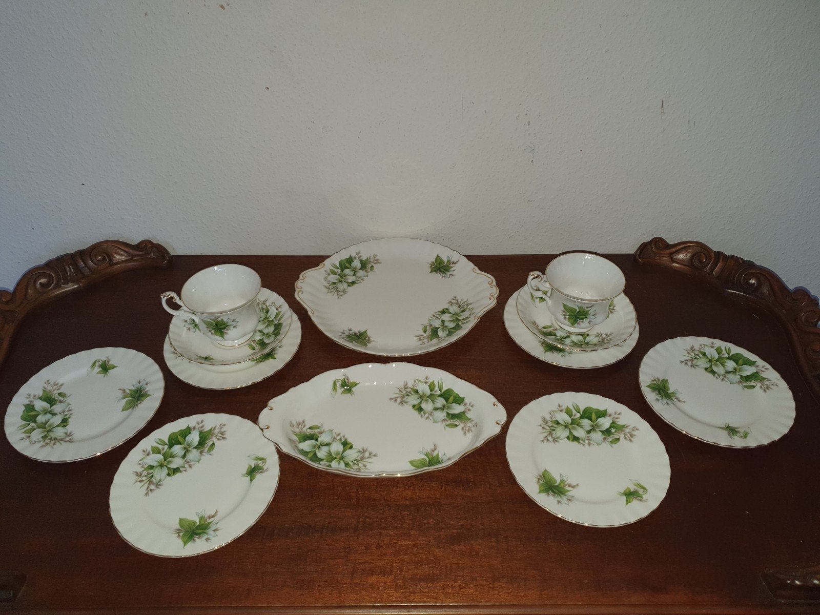 Royal Albert Trillium porselein set, Antiek en Kunst, Ophalen of Verzenden