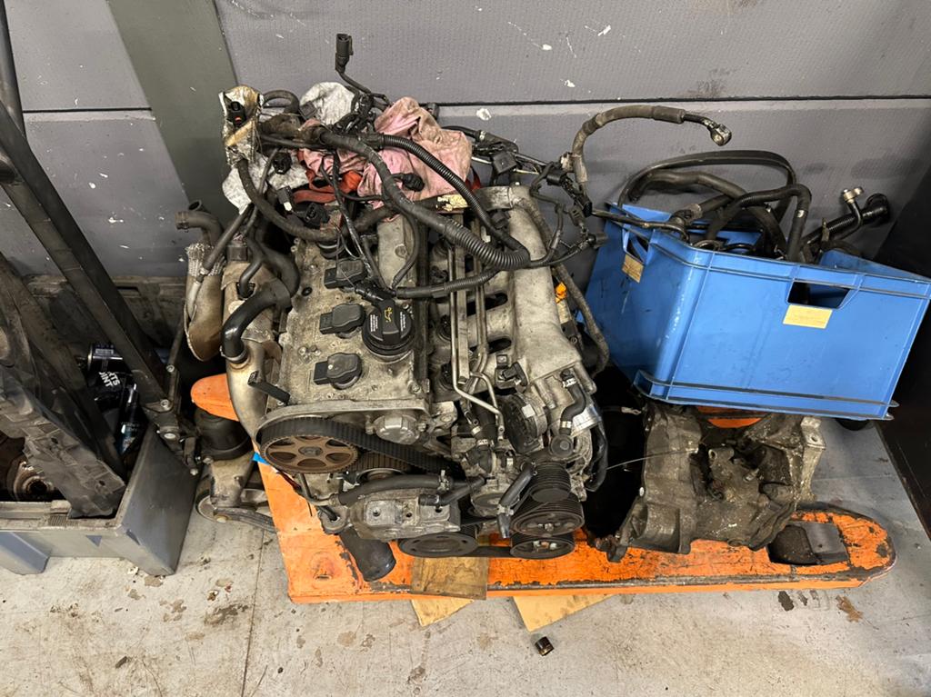 Komplete motor 20v turbo aum egz, Ophalen, Gebruikt, Seat