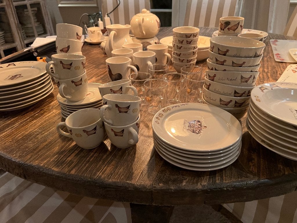 serviesChicken Festival Jet by Ter Steege., Landelijk/Boerenbont, Ophalen of Verzenden, Zo goed als nieuw, Compleet servies