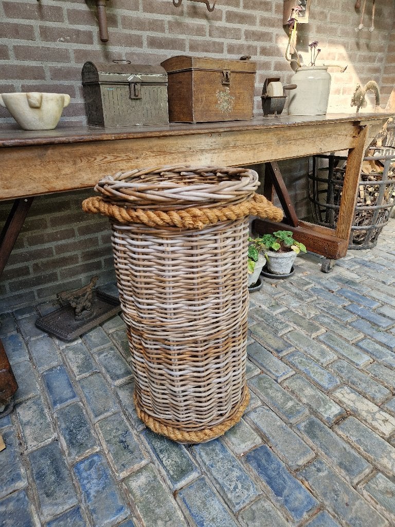 rieten paraplumand - rieten mand, Ophalen of Verzenden, Riet