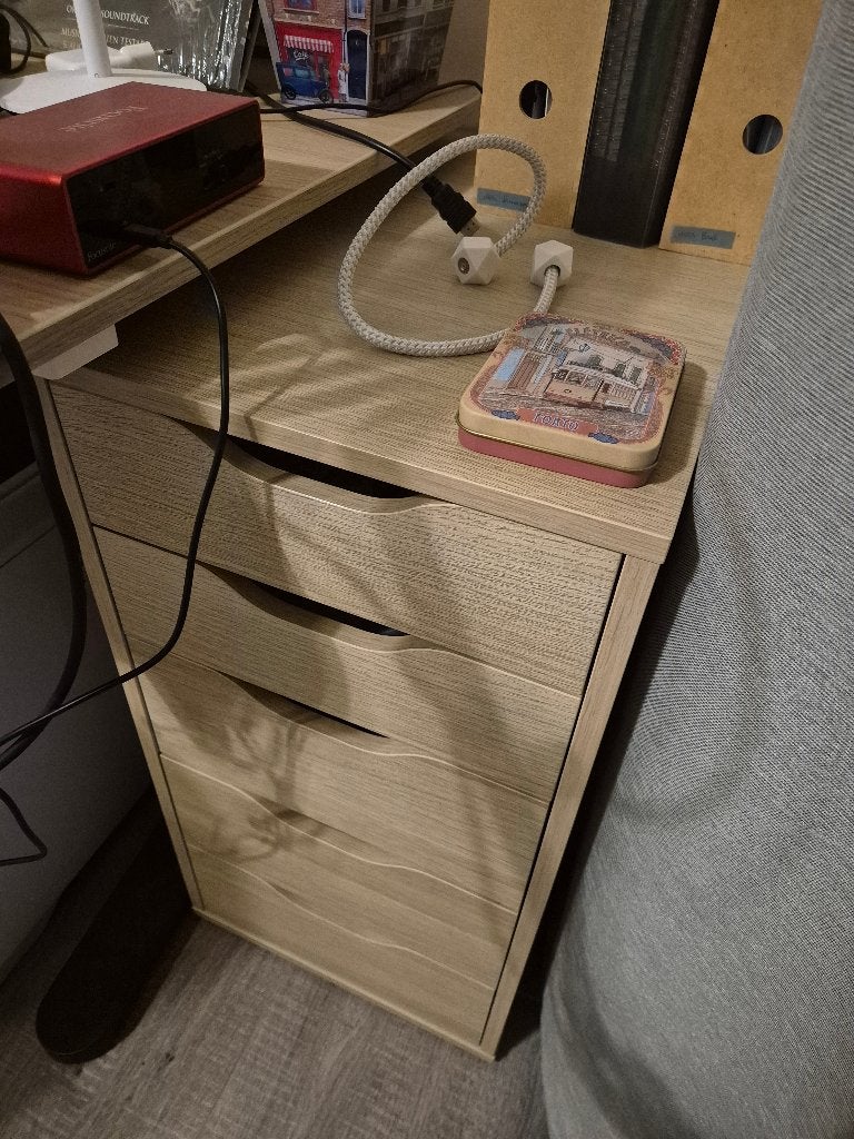 Chest of drawers, Huis en Inrichting, Kasten | Ladekasten, Ophalen, 5 laden of meer, 50 tot 100 cm, Zo goed als nieuw