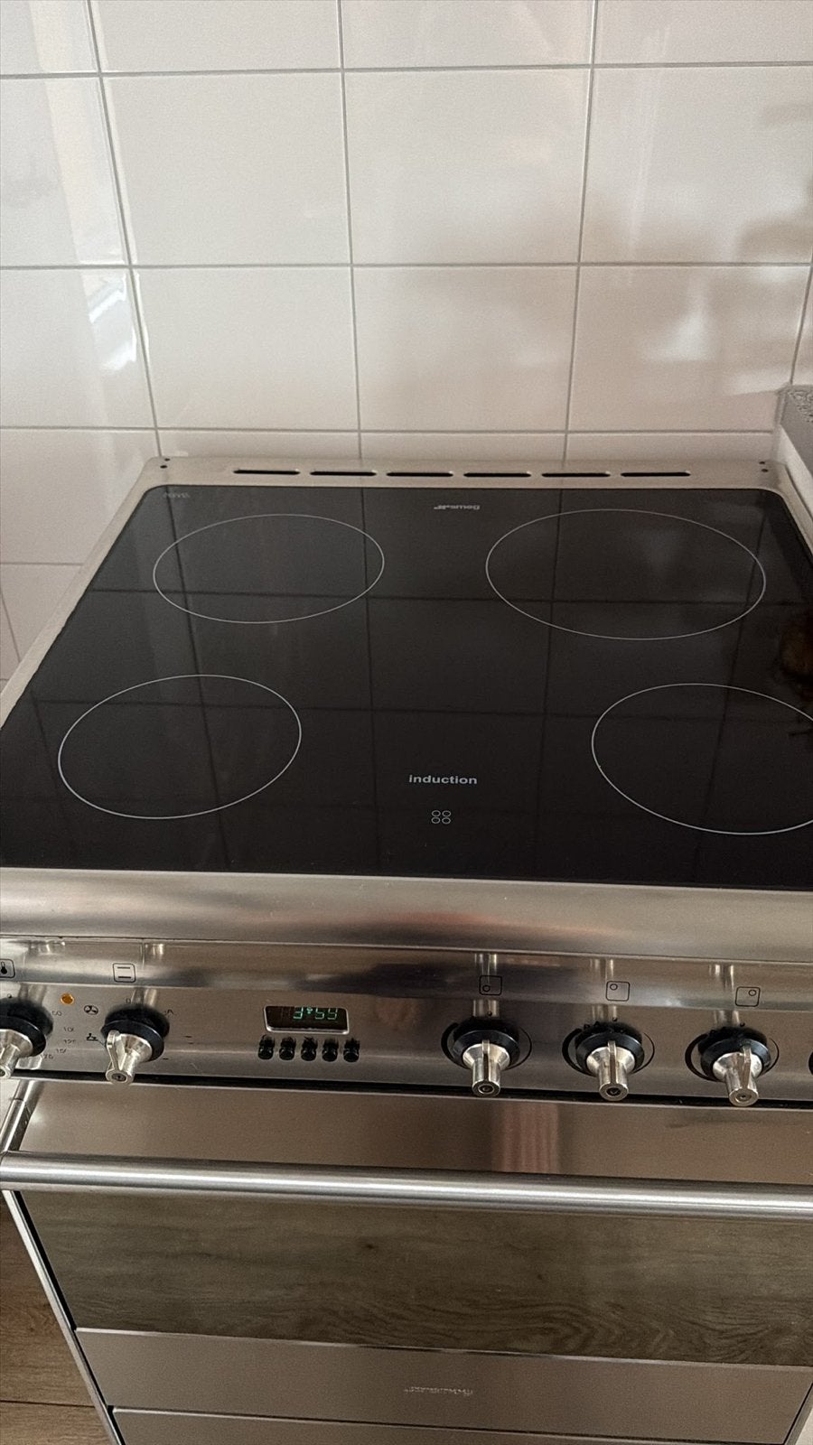 Smeg Fornuis met Inductiekookplaat en Oven, Witgoed en Apparatuur, Fornuizen, Gebruikt, Vrijstaand, Inductie, 4 kookzones, 85 tot 90 cm