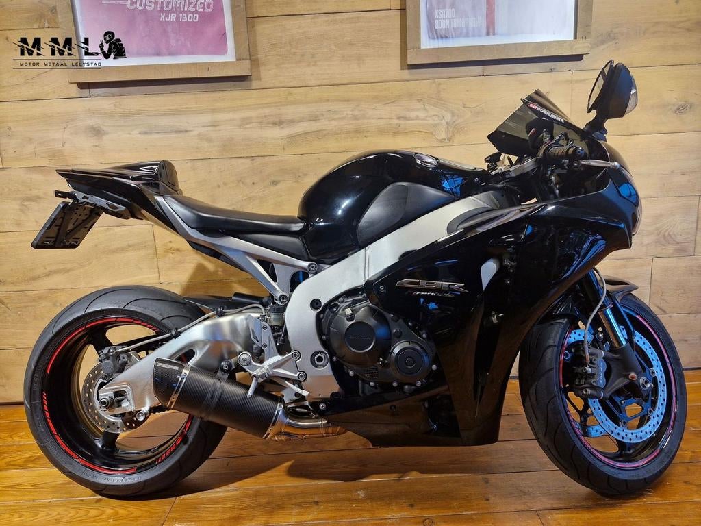 HONDA CBR 1000 RR FIREBLADE (bj 2011), Motoren, Motoren | Honda, HONDA, 4 cilinders, Motorrijbewijs A, Bedrijf