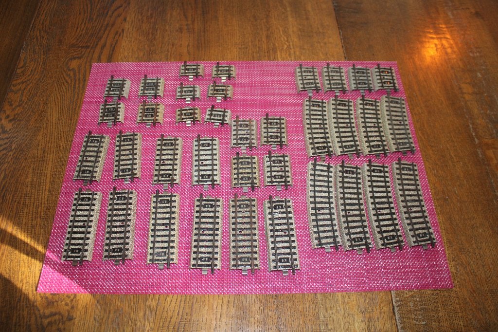 Marklin Set M-rail stukjes  € 20,00, Wisselstroom, Gebruikt, Rails, Ophalen of Verzenden