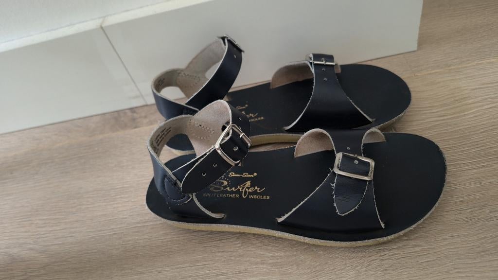 Salt-Water Surfer sandalen, donkerblauw, maat 29, Kinderen en Baby's, Kinderkleding | Schoenen en Sokken, Ophalen, Jongen of Meisje
