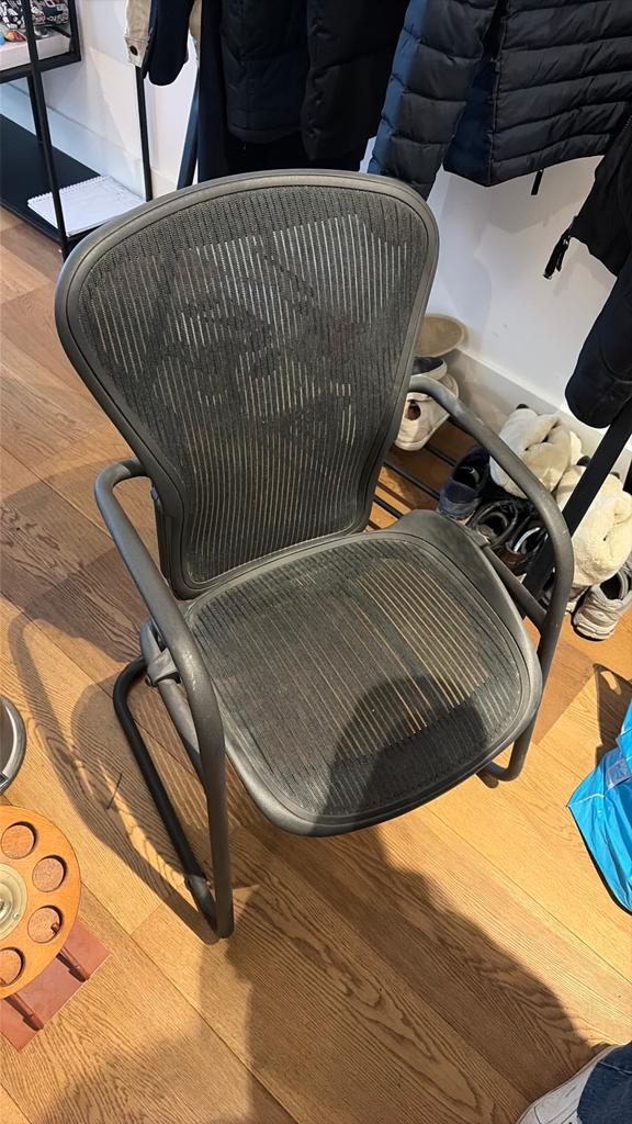 Herman miller stoel, Ophalen of Verzenden, Zo goed als nieuw, Eén