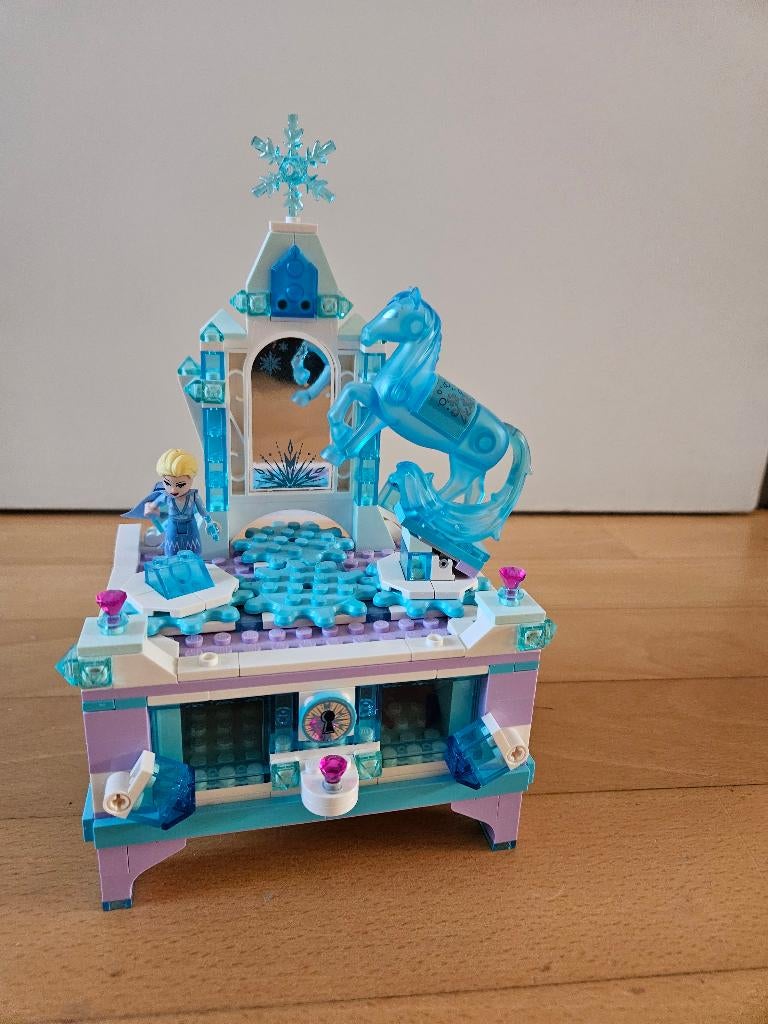 Lego Frozen sieradendoos, Overige thema's, Lego, Ophalen of Verzenden, Zo goed als nieuw