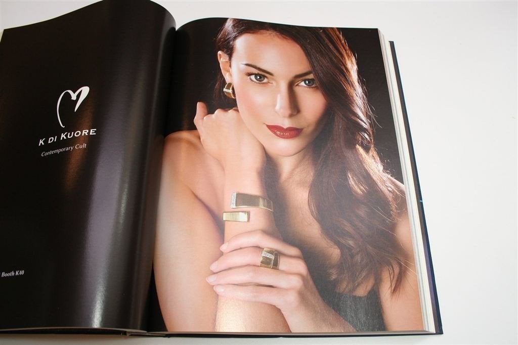 Baselworld Catalogus 2014 — Horloges en Juwelen, Boeken, Ophalen of Verzenden, Zo goed als nieuw, Mode algemeen