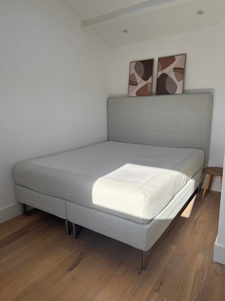 Ikea dunvik 180x200 met matras en gratis topper, Huis en Inrichting, Ophalen, Zo goed als nieuw, Tweepersoons, 180 cm