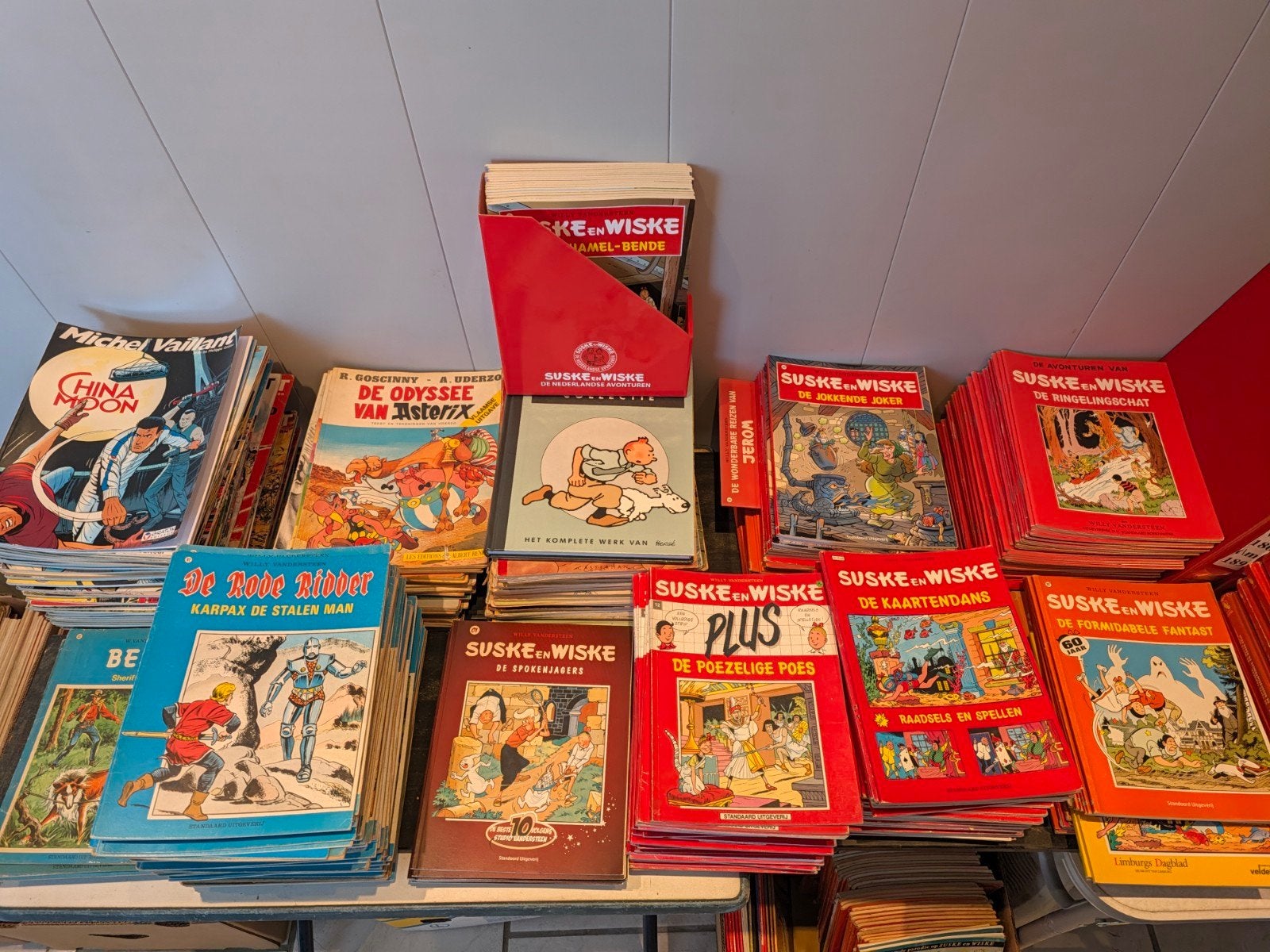 Grote collectie Suske en Wiske, De Rode Ridder en meer, Meerdere stripboeken, Ophalen, Gelezen