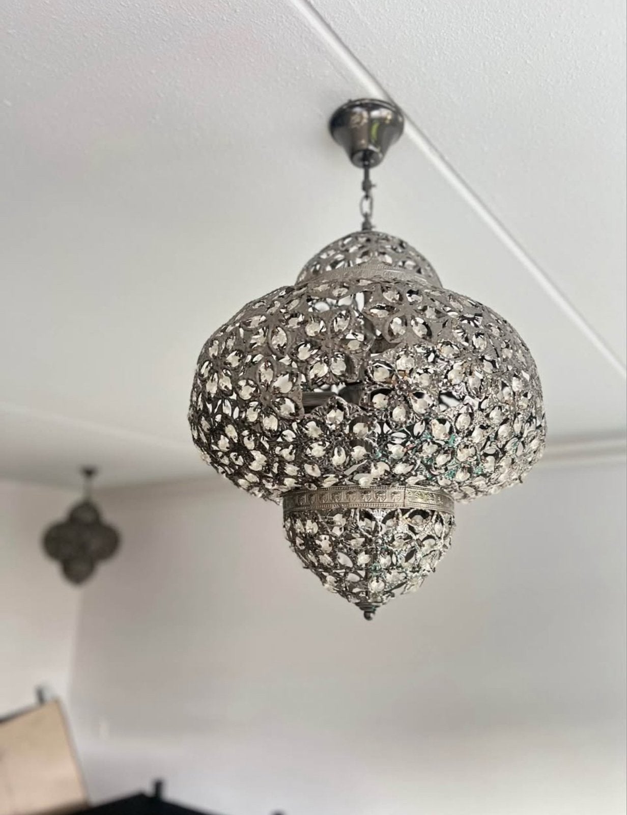2x Marokkaanse hanglamp met kristallen, Huis en Inrichting, Ophalen of Verzenden, Zo goed als nieuw, Metaal, E27 (groot)