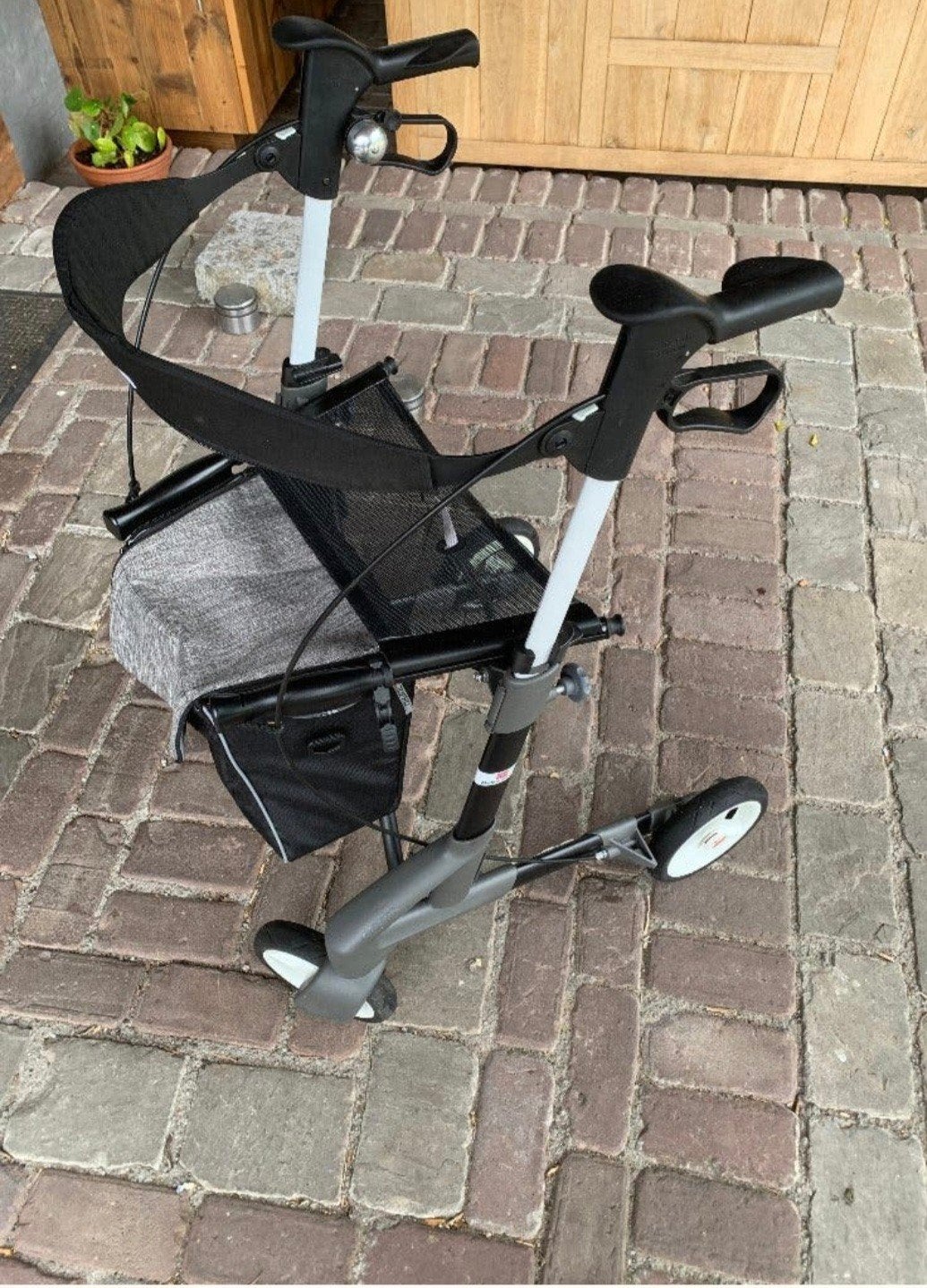 Topro troja 5G rollator maat M, Diversen, Rollators, Ophalen of Verzenden, Lichtgewicht, Zo goed als nieuw