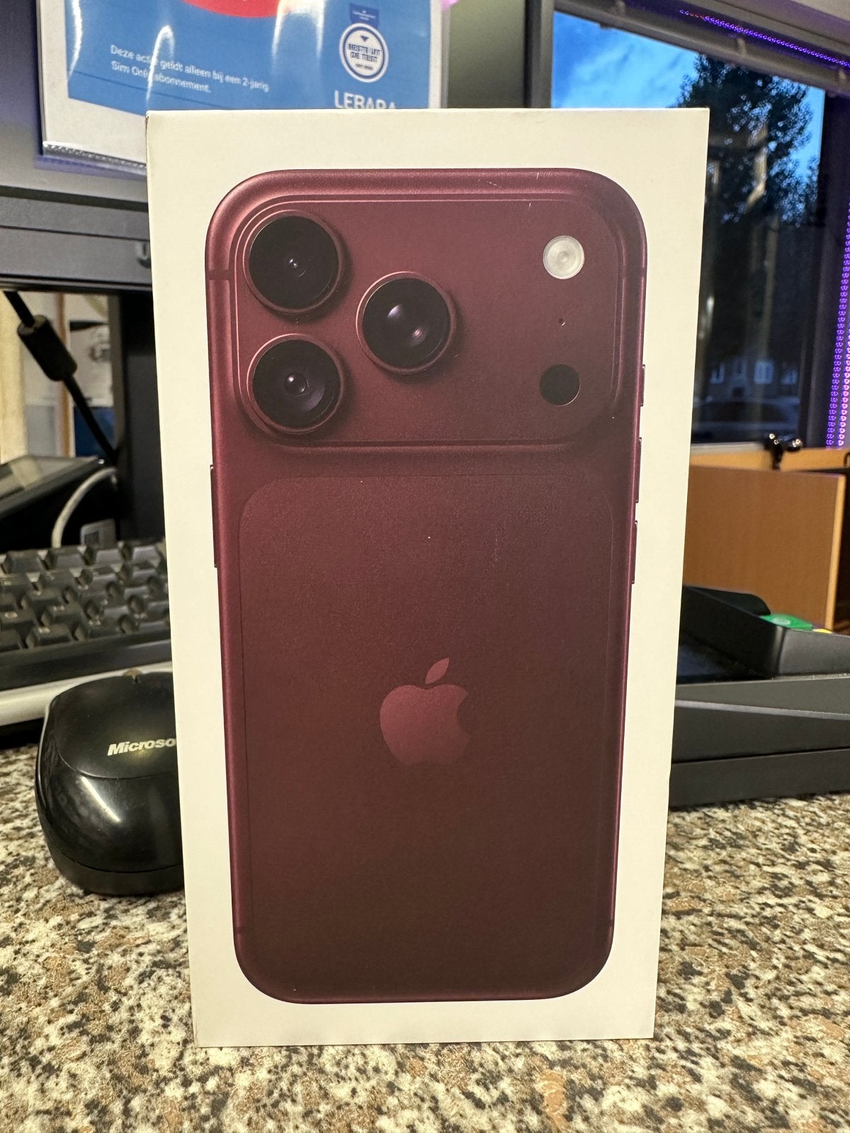 İPHONE 18 PRO BURGUNDY 256GB, Overige modellen, Nieuw, Zonder simlock, Zonder abonnement
