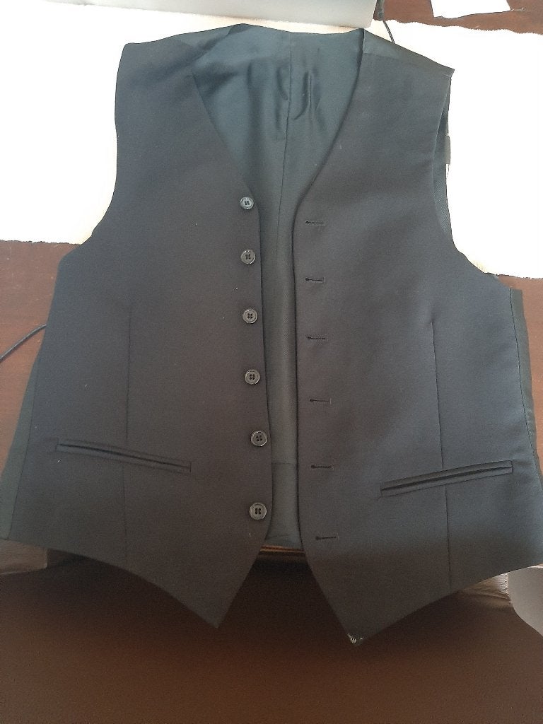 zwart gilet gillet 2x en bordeaux rood gilet, Ophalen of Verzenden, Zo goed als nieuw, AMICI