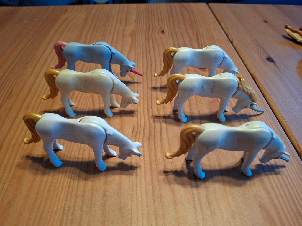 6 éénhoorns van Playmobil., Ophalen of Verzenden, Gebruikt