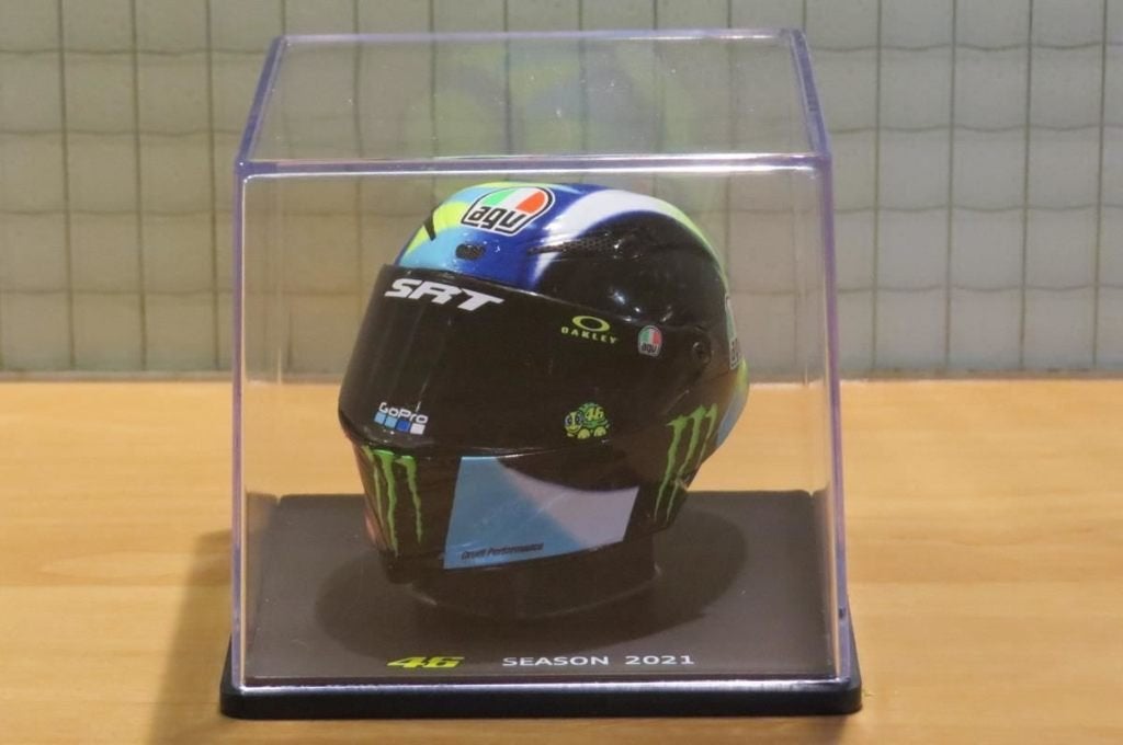 Valentino Rossi AGV helmet last season 2021 1:5, Barcelone, Serviceclientele@altaya.be, Overige typen, Nieuw