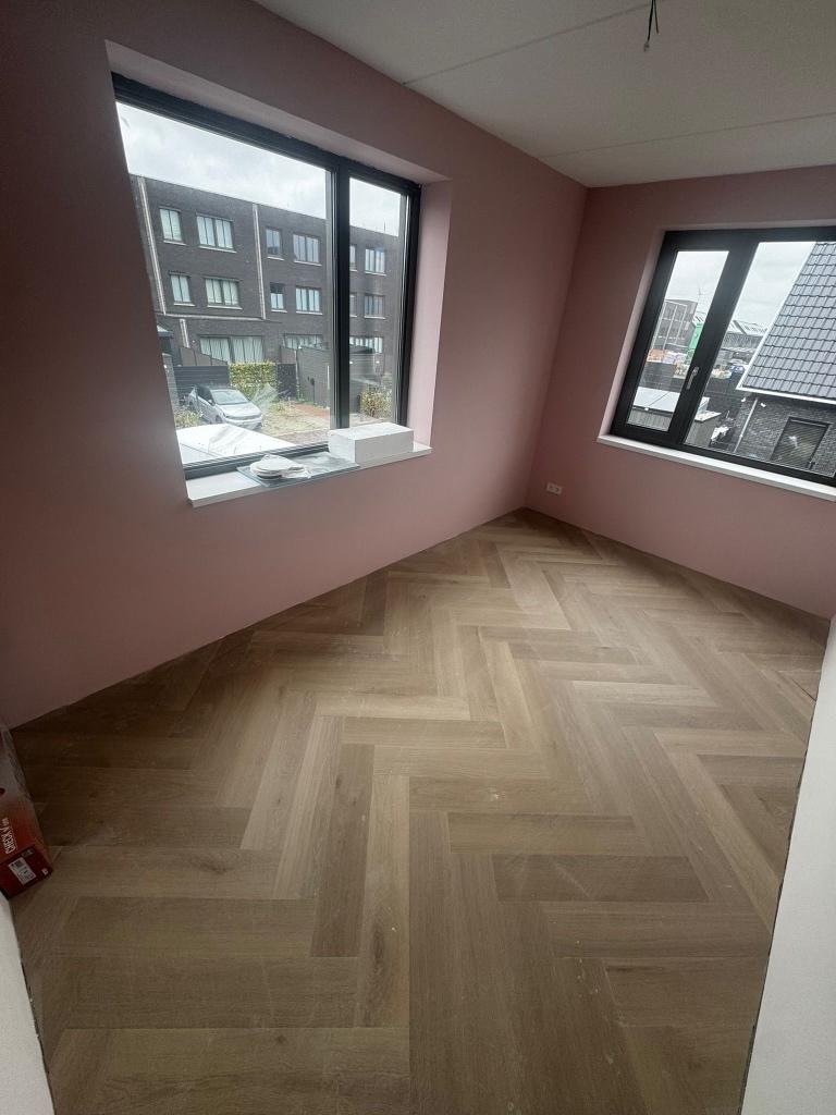 Vakman voor Tegelwerk, Laminaat & Schilderwerk, Garantie