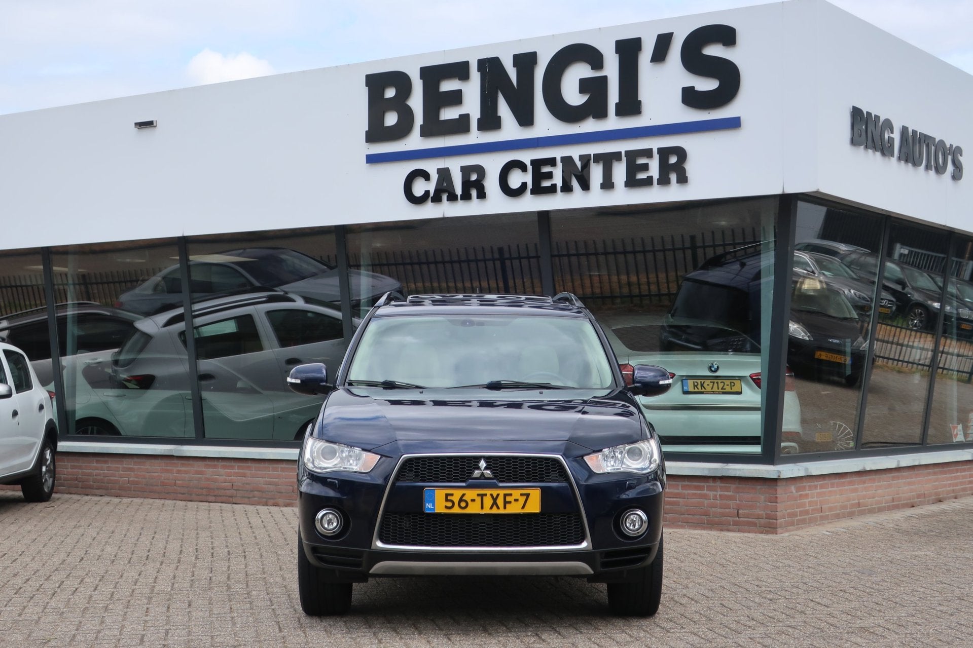Mitsubishi Outlander 2.0 Edition Two 1e EIG_XENON_OPENDAK_LE, Auto's, Beige, 4 cilinders, Blauw, Bedrijf