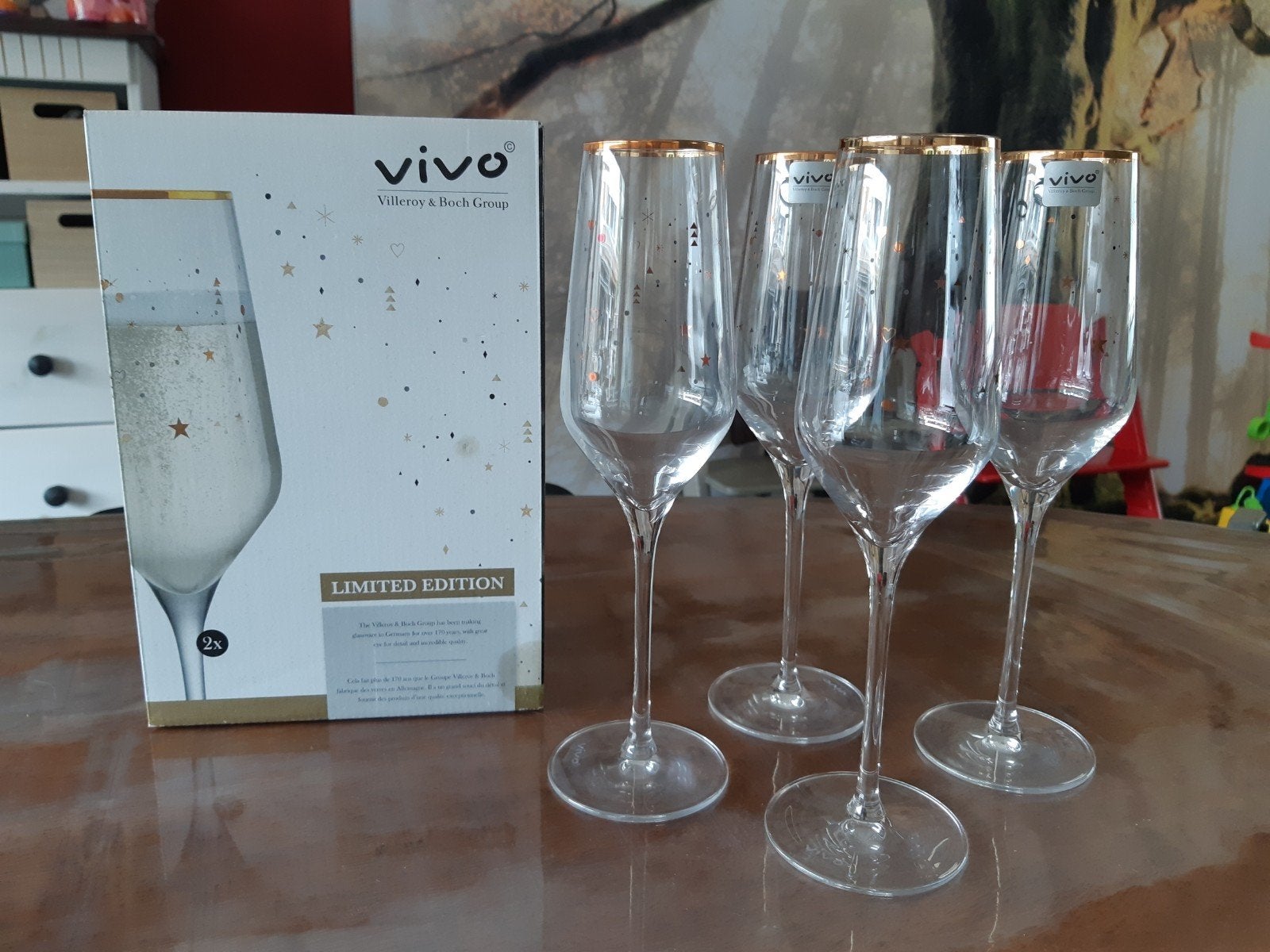 4 AH champagne glazen limited edition Vivo, Glas of Glazen, Nieuw, Ophalen of Verzenden, Glas