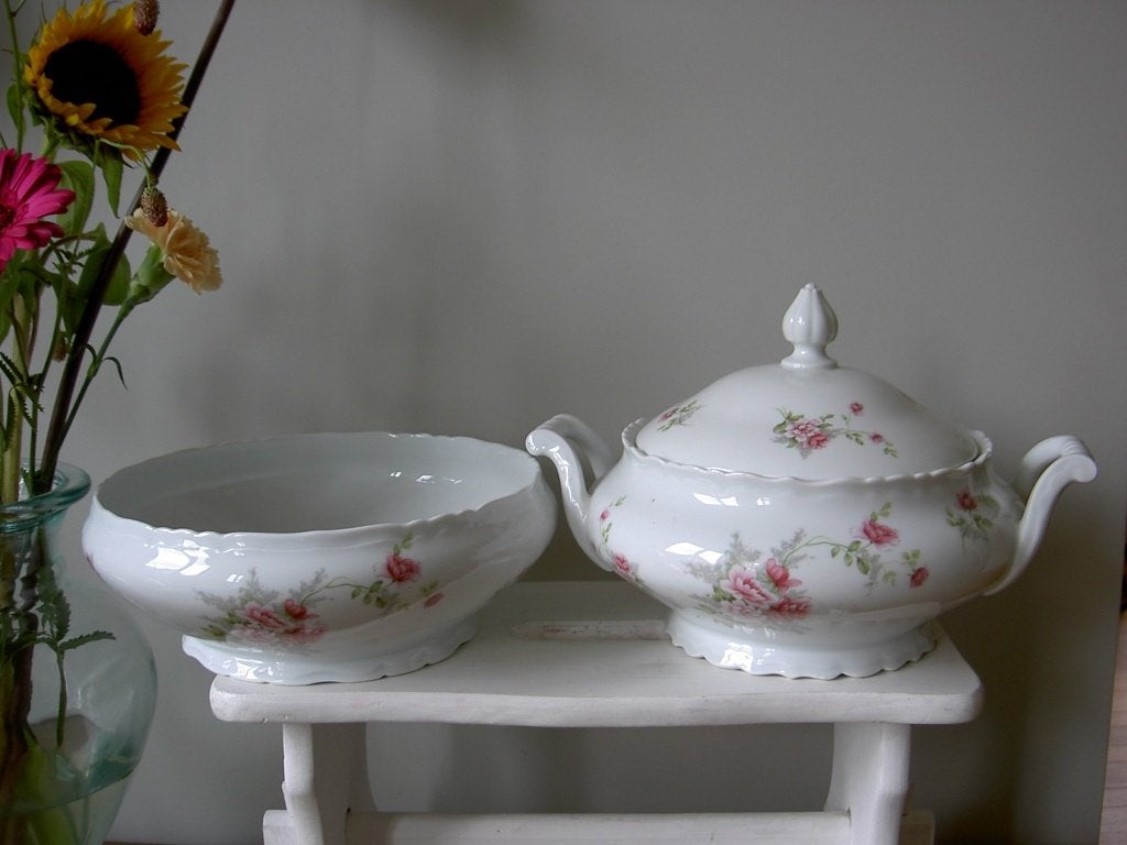 Franse dekschaal + saladeschaal Limoges, Ophalen of Verzenden